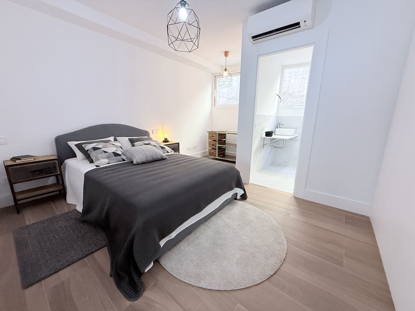 4 soveværelse Lejlighed til salg i Malaga by - € 1.175.000 (Ref: 9375248)