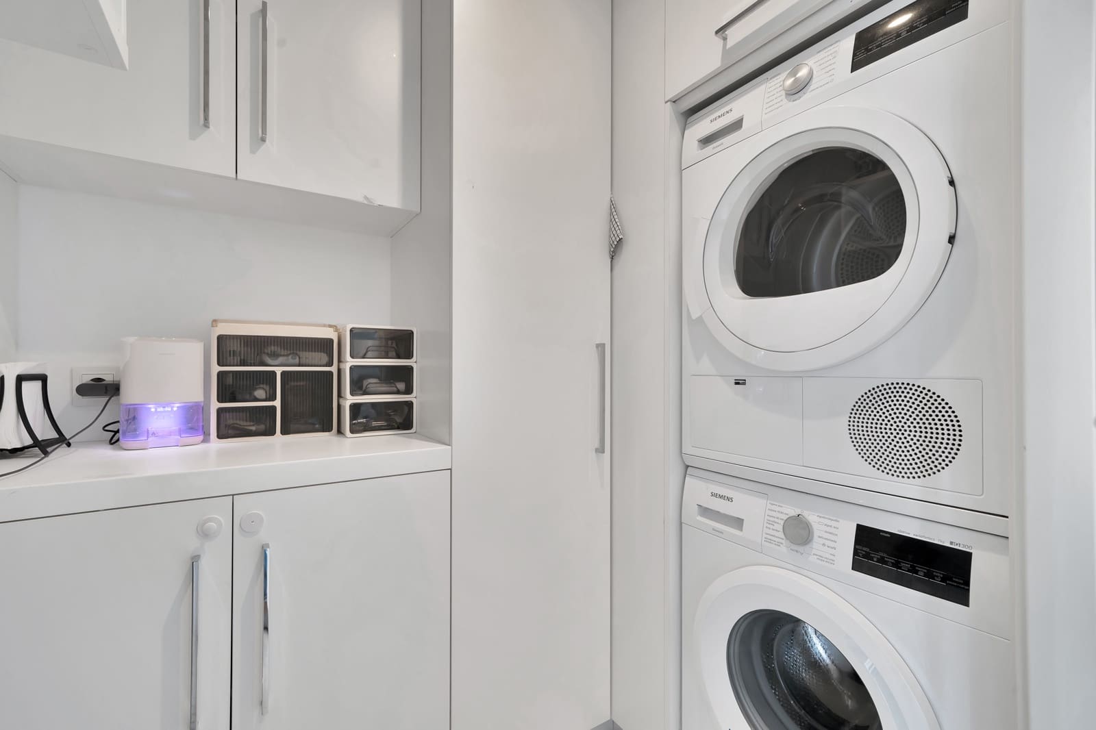 Apartamento de 3 habitaciones en Estepona en venta con piscina - 895.000 € (Ref: 9379283)