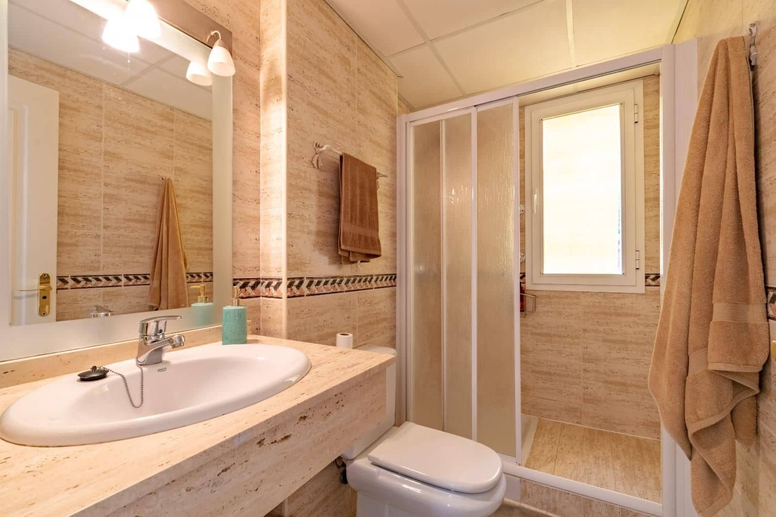 2 bedroom Flat for sale in Marbella with pool - € 349,000 (Ref: 9379284)