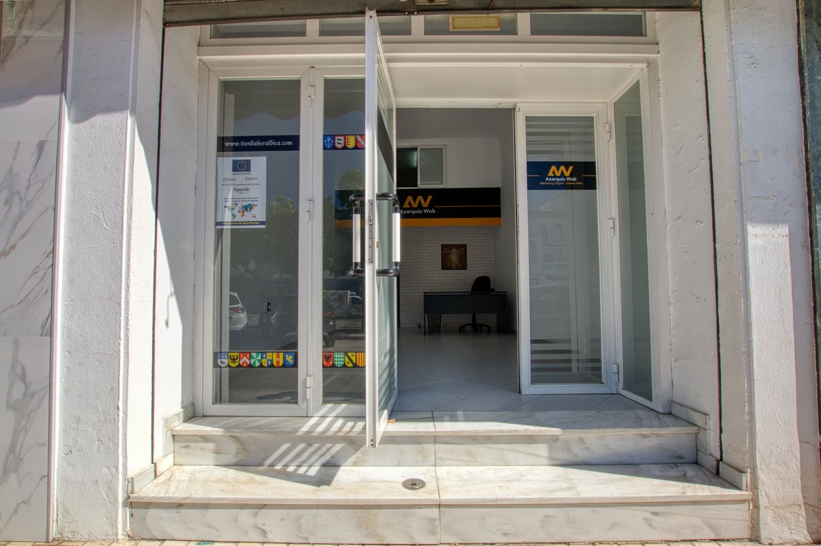 Erhverv til salg i Velez-Malaga - € 98.000 (Ref: 9388365)