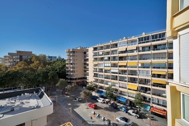 2 makuuhuone Huoneisto myytävänä paikassa Marbella mukana uima-altaan - 910 000 € (Ref: 9390581)