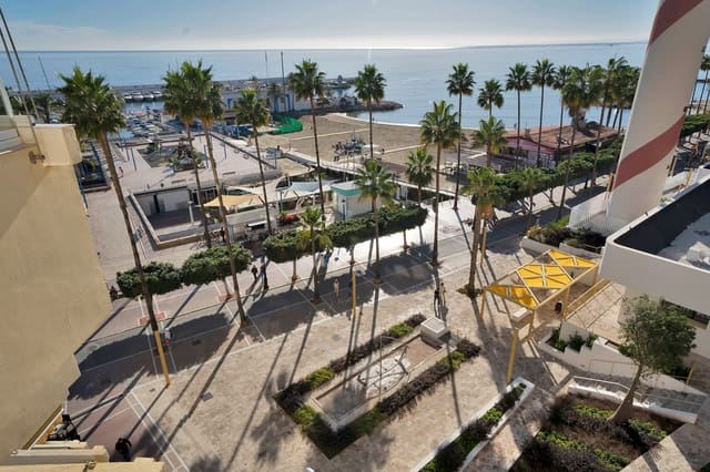 2 makuuhuone Huoneisto myytävänä paikassa Marbella mukana uima-altaan - 910 000 € (Ref: 9390581)