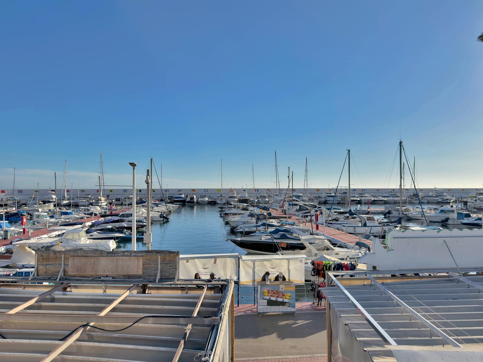 2 makuuhuone Huoneisto myytävänä paikassa Marbella mukana uima-altaan - 910 000 € (Ref: 9390581)