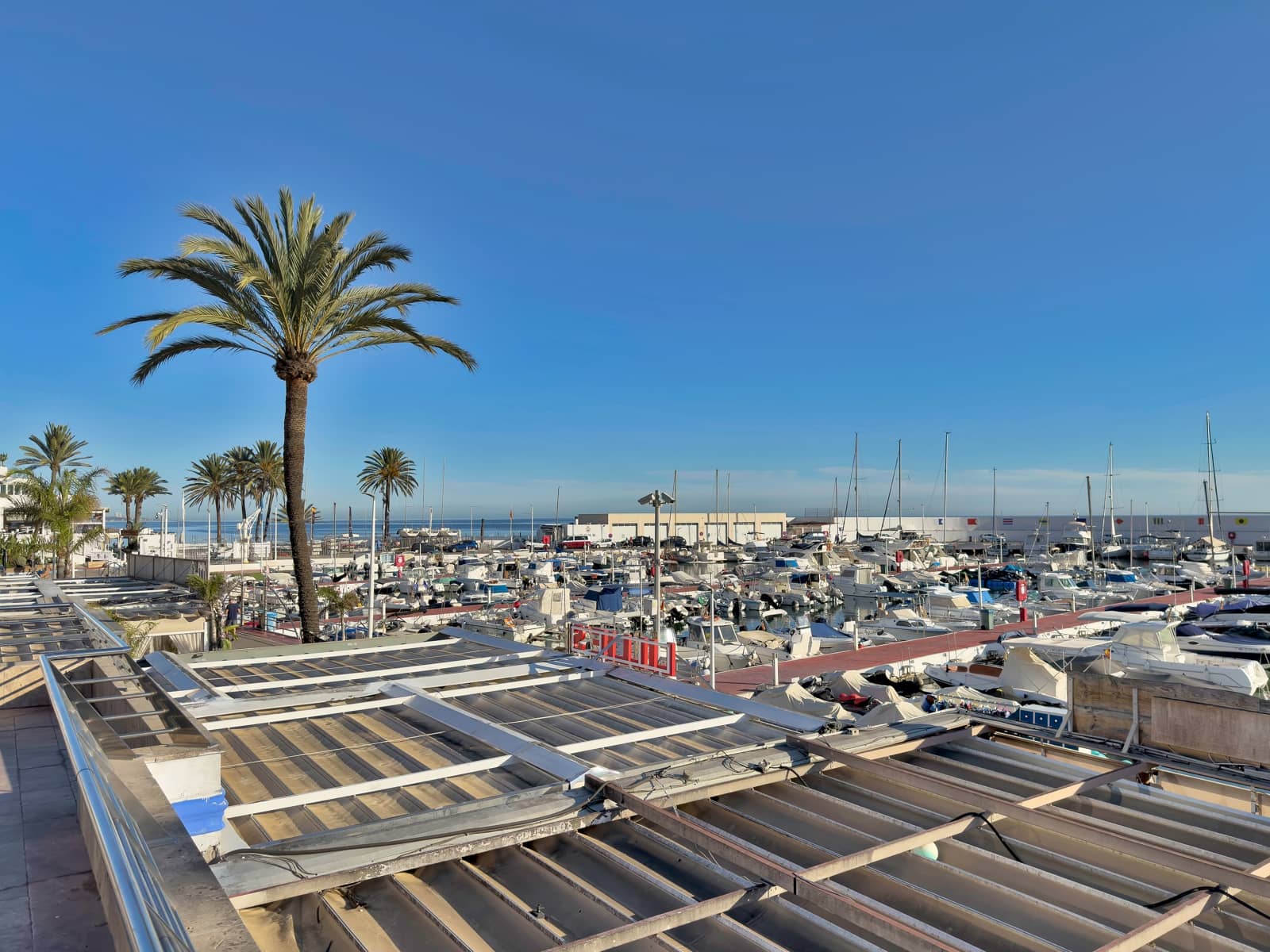 2 makuuhuone Huoneisto myytävänä paikassa Marbella mukana uima-altaan - 910 000 € (Ref: 9390581)