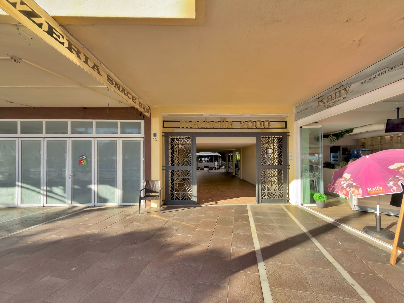 2 makuuhuone Huoneisto myytävänä paikassa Marbella mukana uima-altaan - 910 000 € (Ref: 9390581)