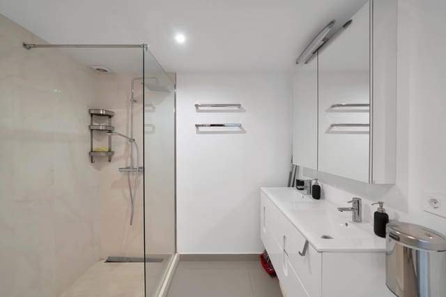 2 Zimmer Apartment zu verkaufen in Marbella mit Pool Garage - 849.000 € (Ref: 9390581)