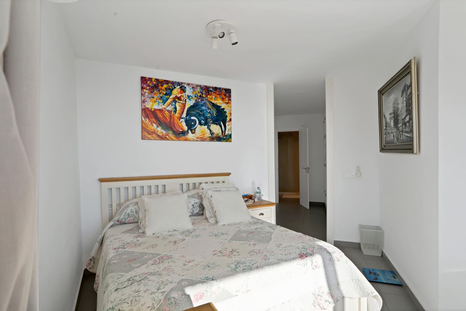 2 bedroom Apartment for sale in Marbella with pool garage - € 849,000 (Ref: 9390581)