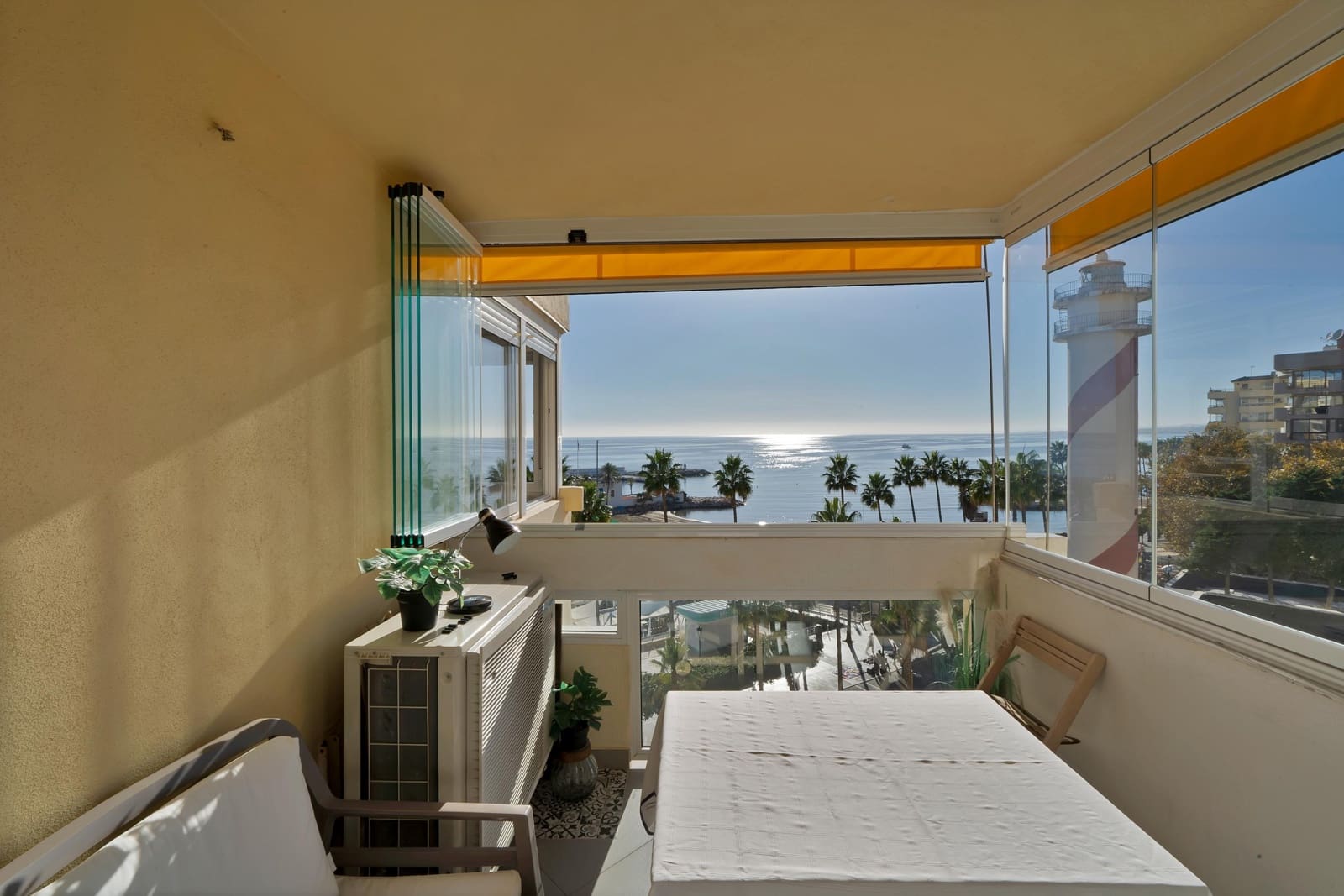 2 bedroom Apartment for sale in Marbella with pool garage - € 849,000 (Ref: 9390581)