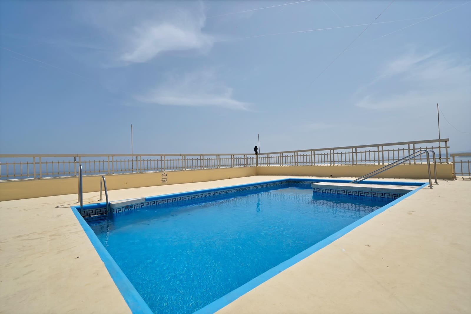 2 bedroom Apartment for sale in Marbella with pool garage - € 849,000 (Ref: 9390581)