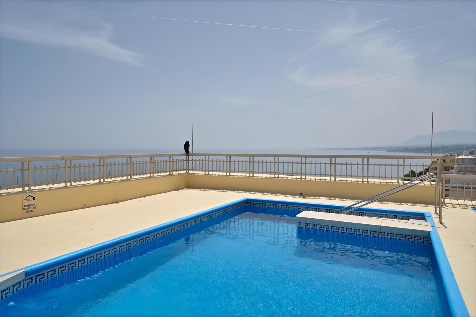 2 bedroom Apartment for sale in Marbella with pool garage - € 849,000 (Ref: 9390581)
