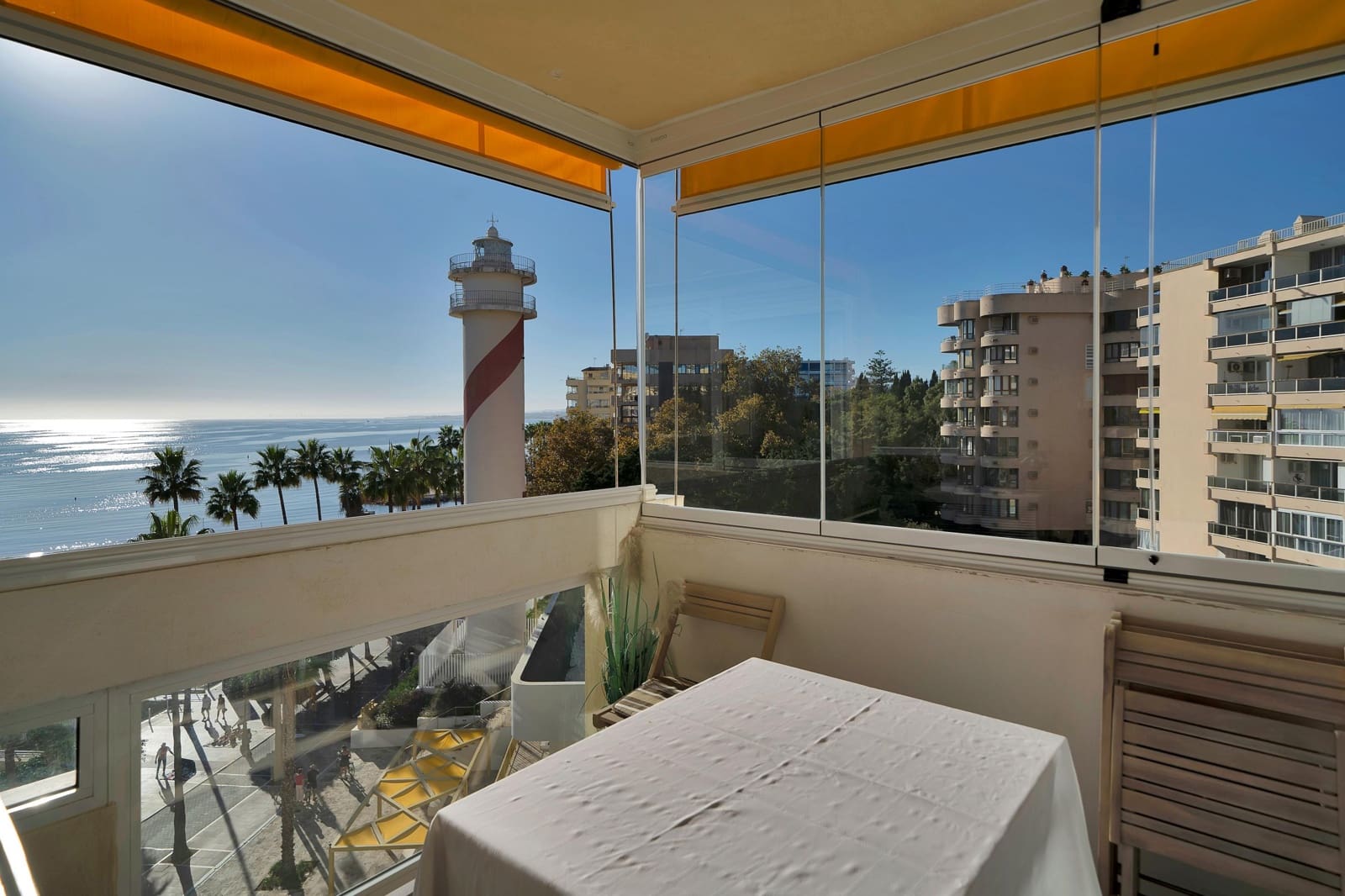 2 bedroom Apartment for sale in Marbella with pool garage - € 849,000 (Ref: 9390581)
