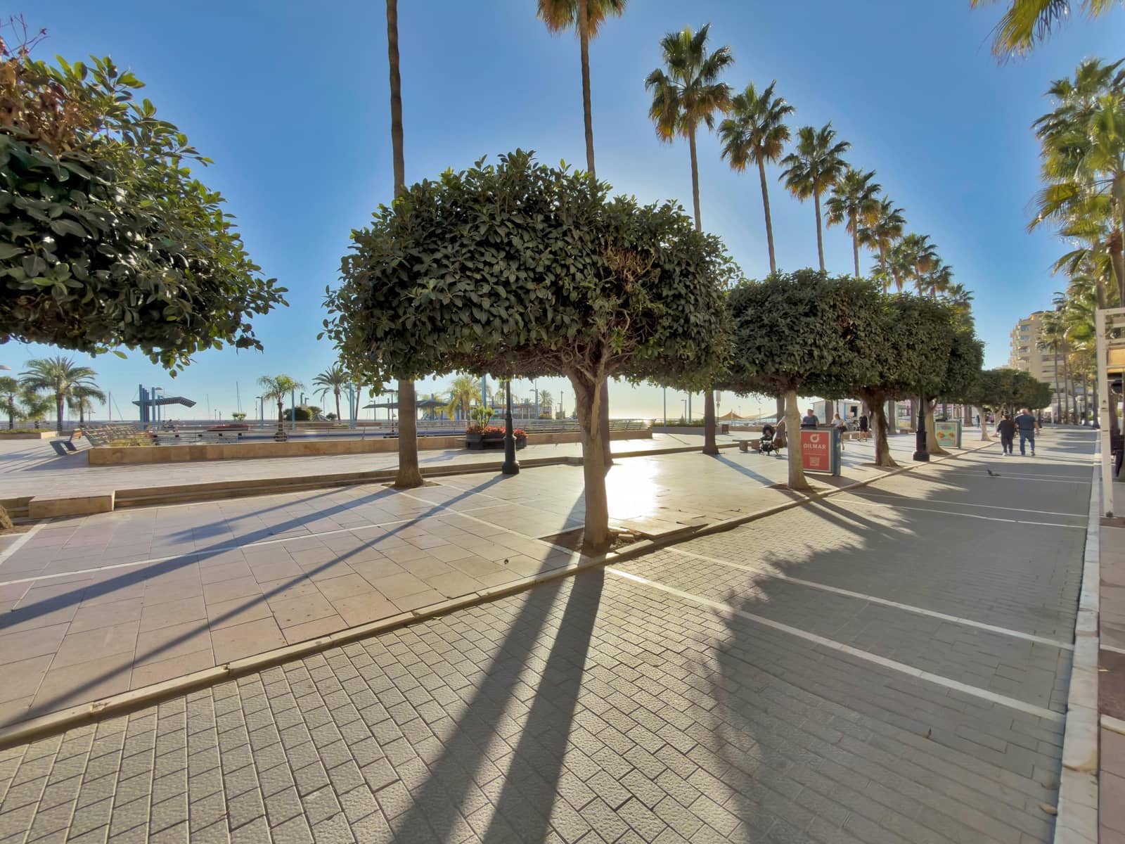 2 bedroom Apartment for sale in Marbella with pool garage - € 849,000 (Ref: 9390581)