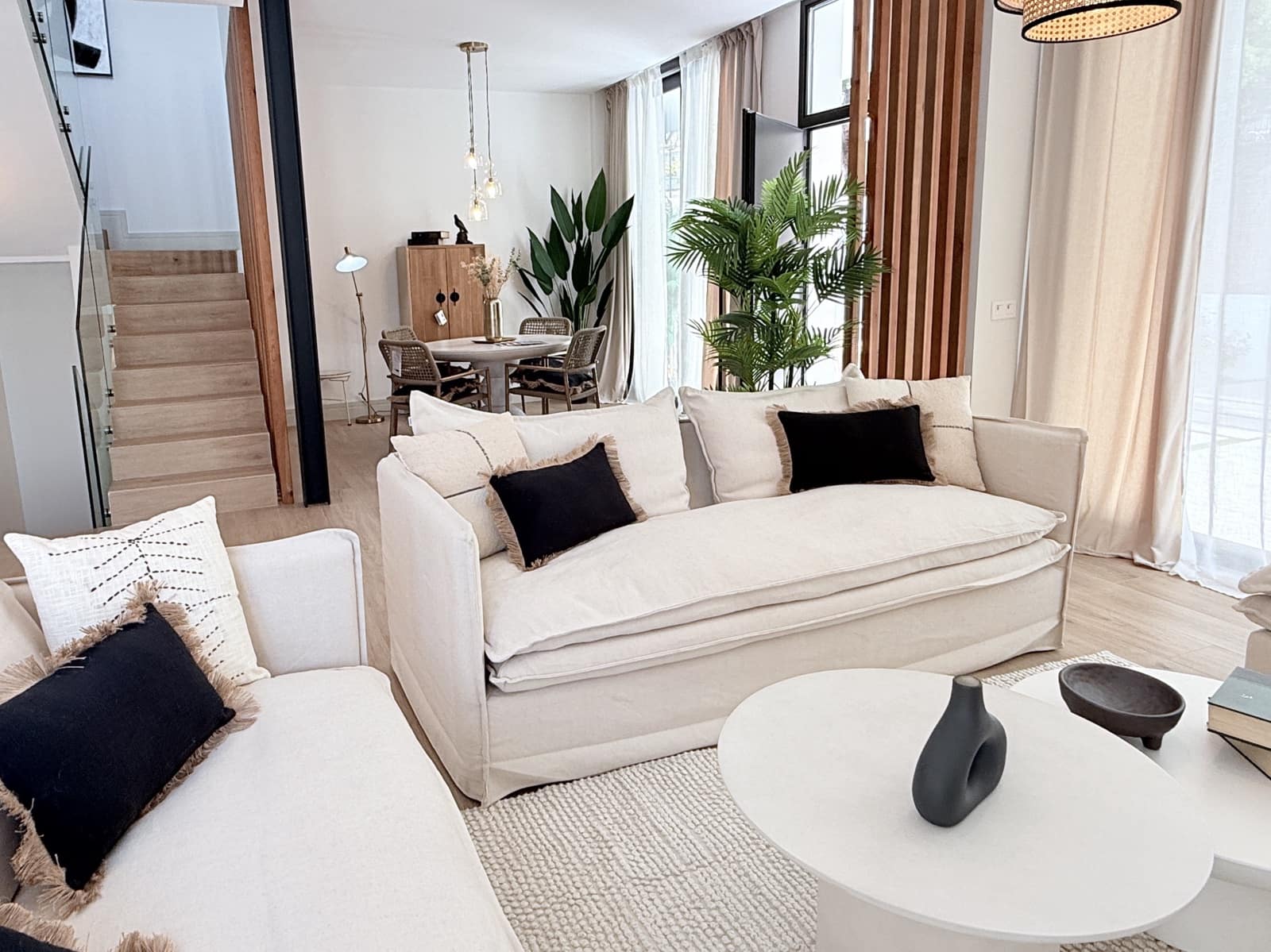 3 sypialnia Dom szeregowy na sprzedaż w Miasto Malaga z basenem - 1 750 000 € (Ref: 9396248)