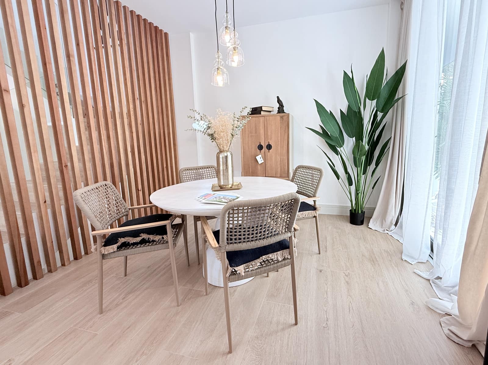 3 sypialnia Dom szeregowy na sprzedaż w Miasto Malaga z basenem - 1 750 000 € (Ref: 9396248)