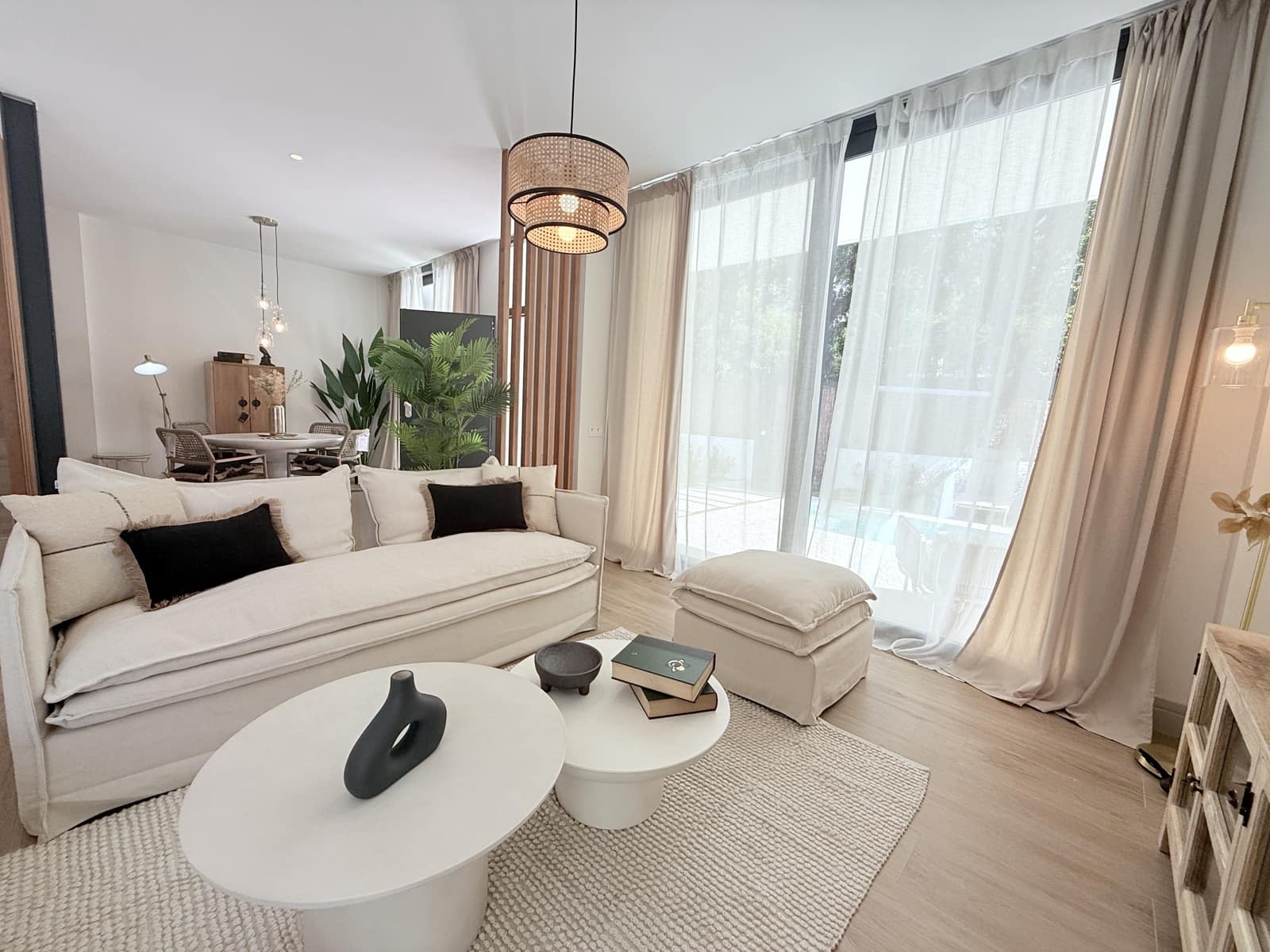 3 sypialnia Dom szeregowy na sprzedaż w Miasto Malaga z basenem - 1 750 000 € (Ref: 9396248)