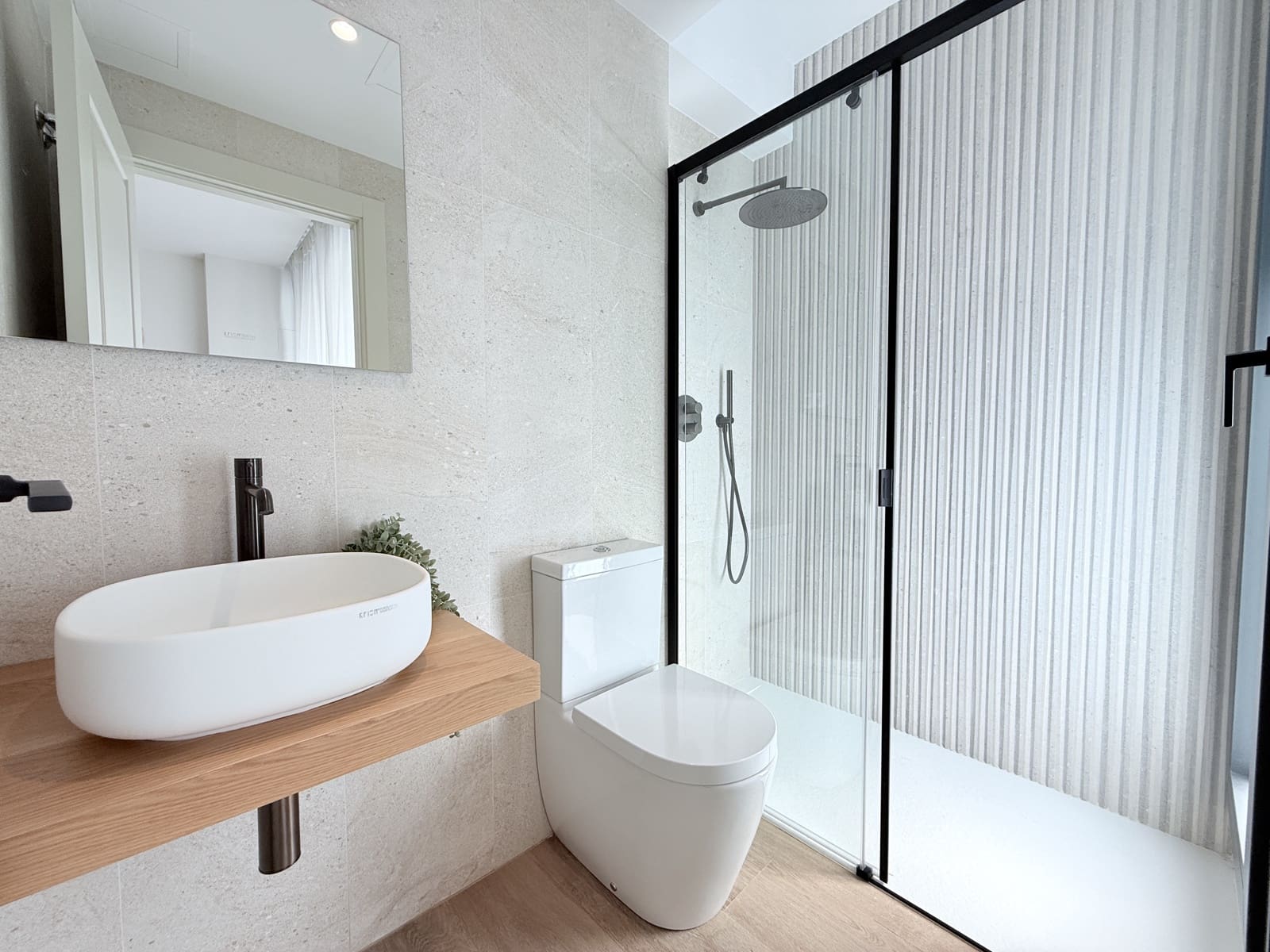 3 sypialnia Dom szeregowy na sprzedaż w Miasto Malaga z basenem - 1 750 000 € (Ref: 9396248)