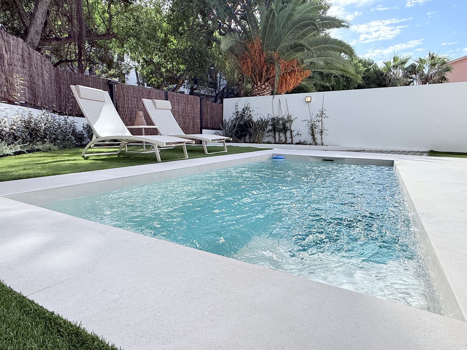 3 sypialnia Dom szeregowy na sprzedaż w Miasto Malaga z basenem - 1 750 000 € (Ref: 9396248)