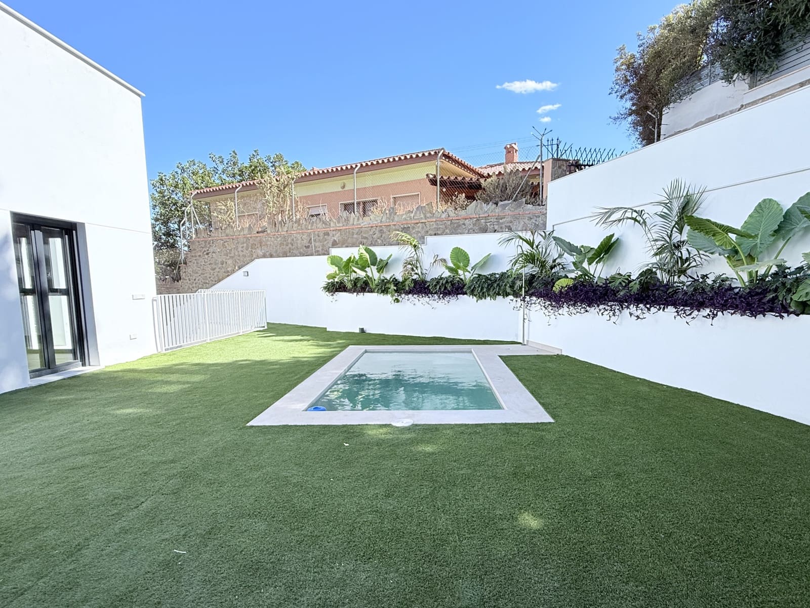 3 soverom Villa til salgs i Malaga by med svømmebasseng - € 1 650 000 (Ref: 9396251)