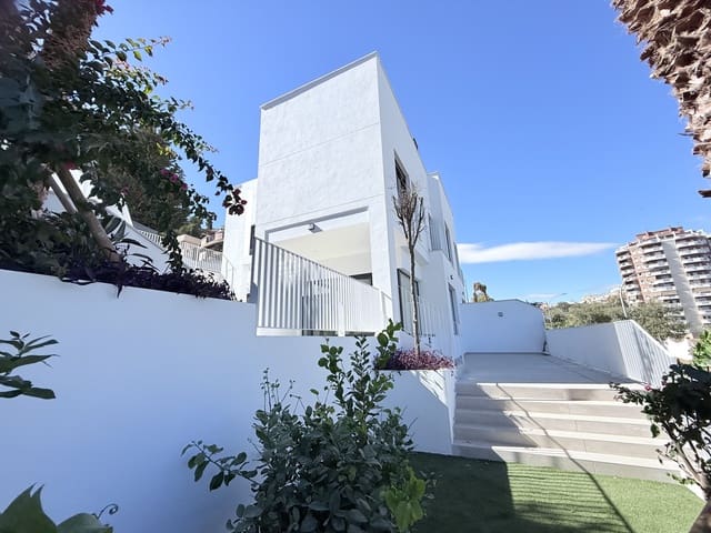 3 sovrum Villa till salu i Málaga stad med pool - 1 650 000 € (Ref: 9396251)