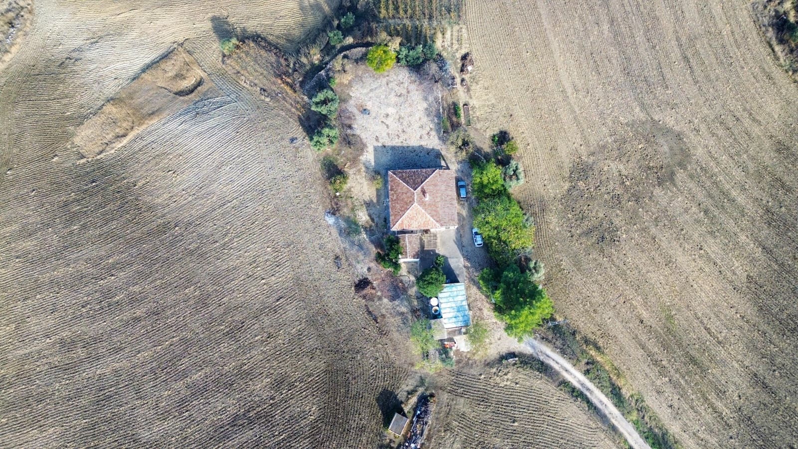 Landgrundstück zu verkaufen in Montecorto - 639.000 € (Ref: 9398417)