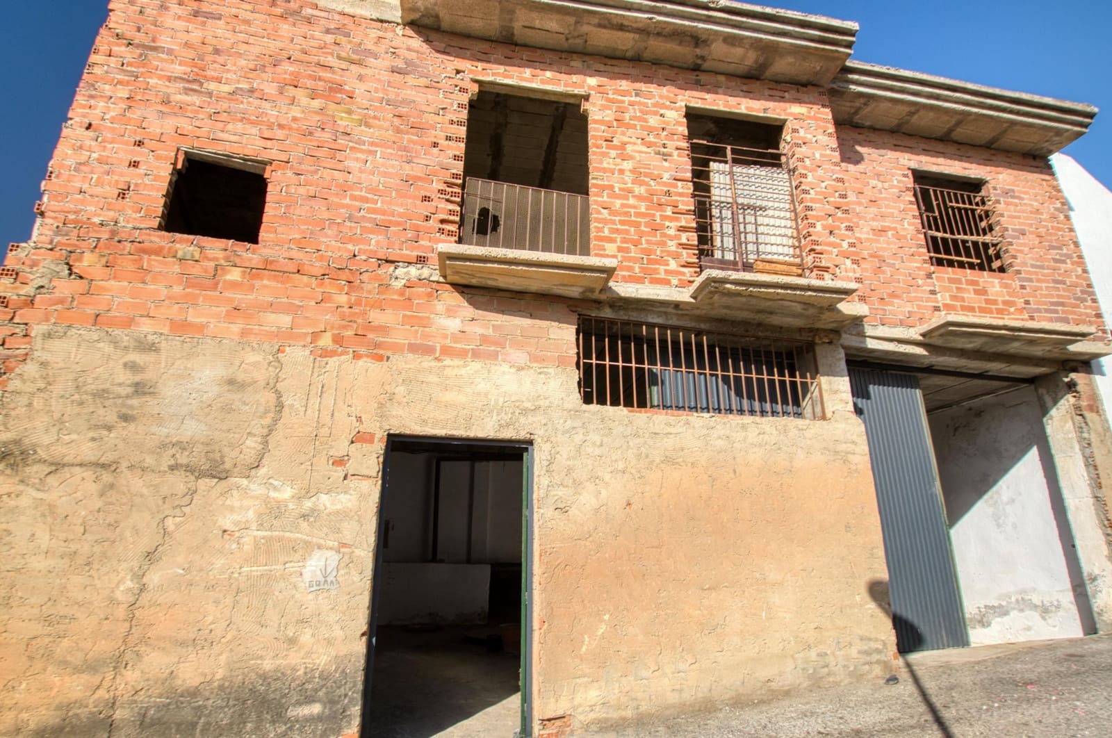 1 bedroom Terraced Villa for sale in Velez-Malaga - € 175,000 (Ref: 9400835)