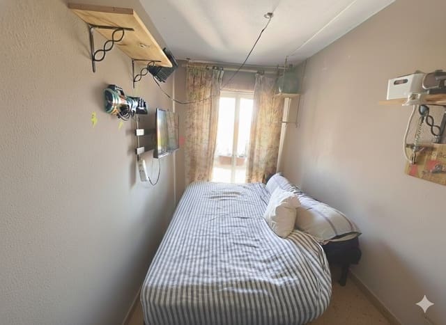 3 soverom Leilighet til salgs i Plaza de Toros, Marbella - € 269 000 (Ref: 9406631)