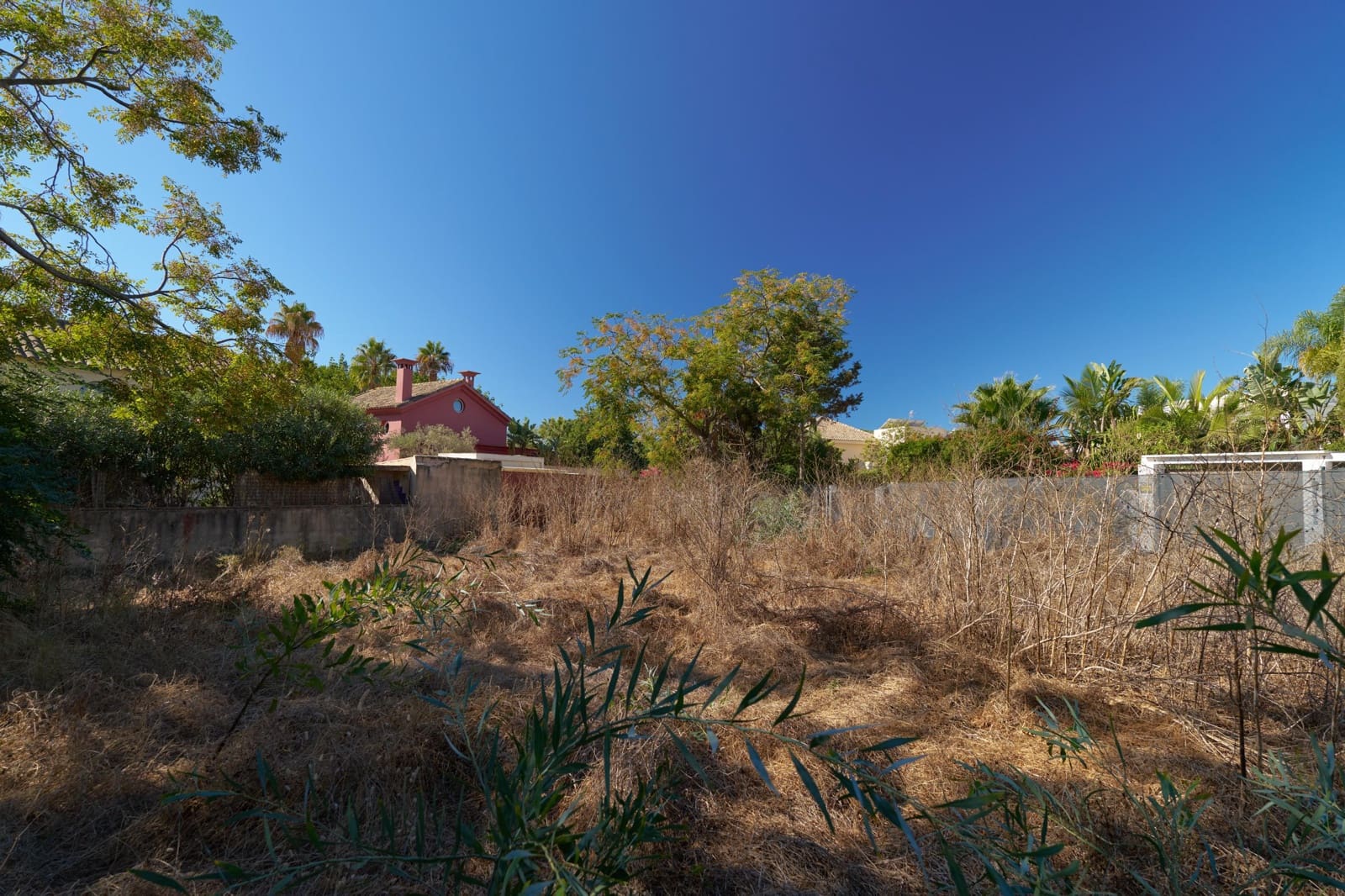 Building Plot for sale in Marbella - € 890,000 (Ref: 9406632)