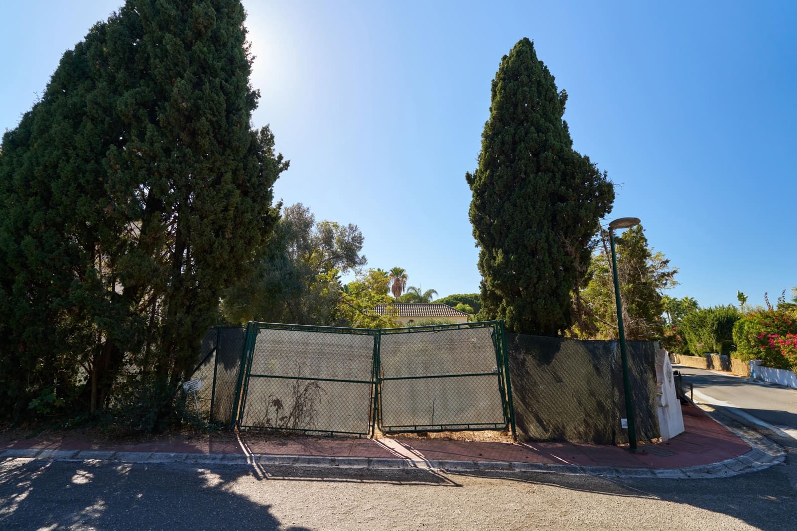 Bauplatz zu verkaufen in Marbella - 849.000 € (Ref: 9406632)