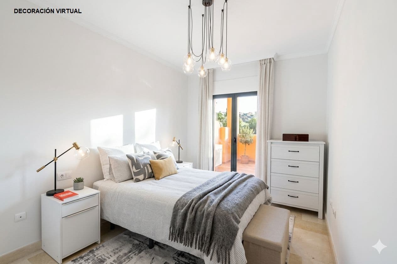 2 sypialnia Apartament na sprzedaż w Elviria z basenem garażem - 385 000 € (Ref: 9411208)