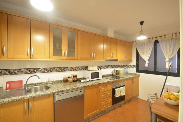 2 quarto Apartamento para venda em Elviria, Marbella com piscina garagem - 385 000 € (Ref: 9411208)