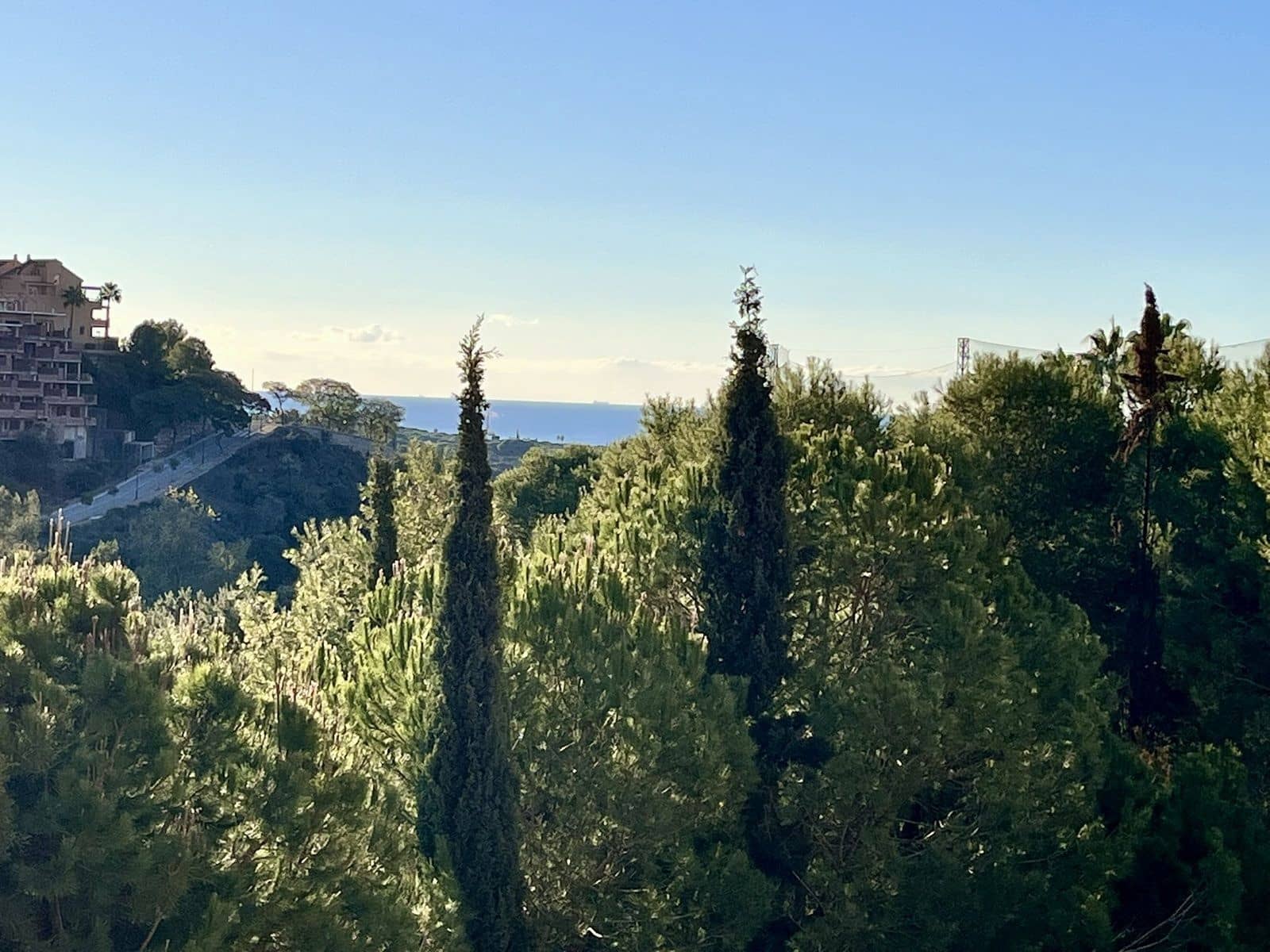2 sypialnia Apartament na sprzedaż w Elviria z basenem garażem - 385 000 € (Ref: 9411208)