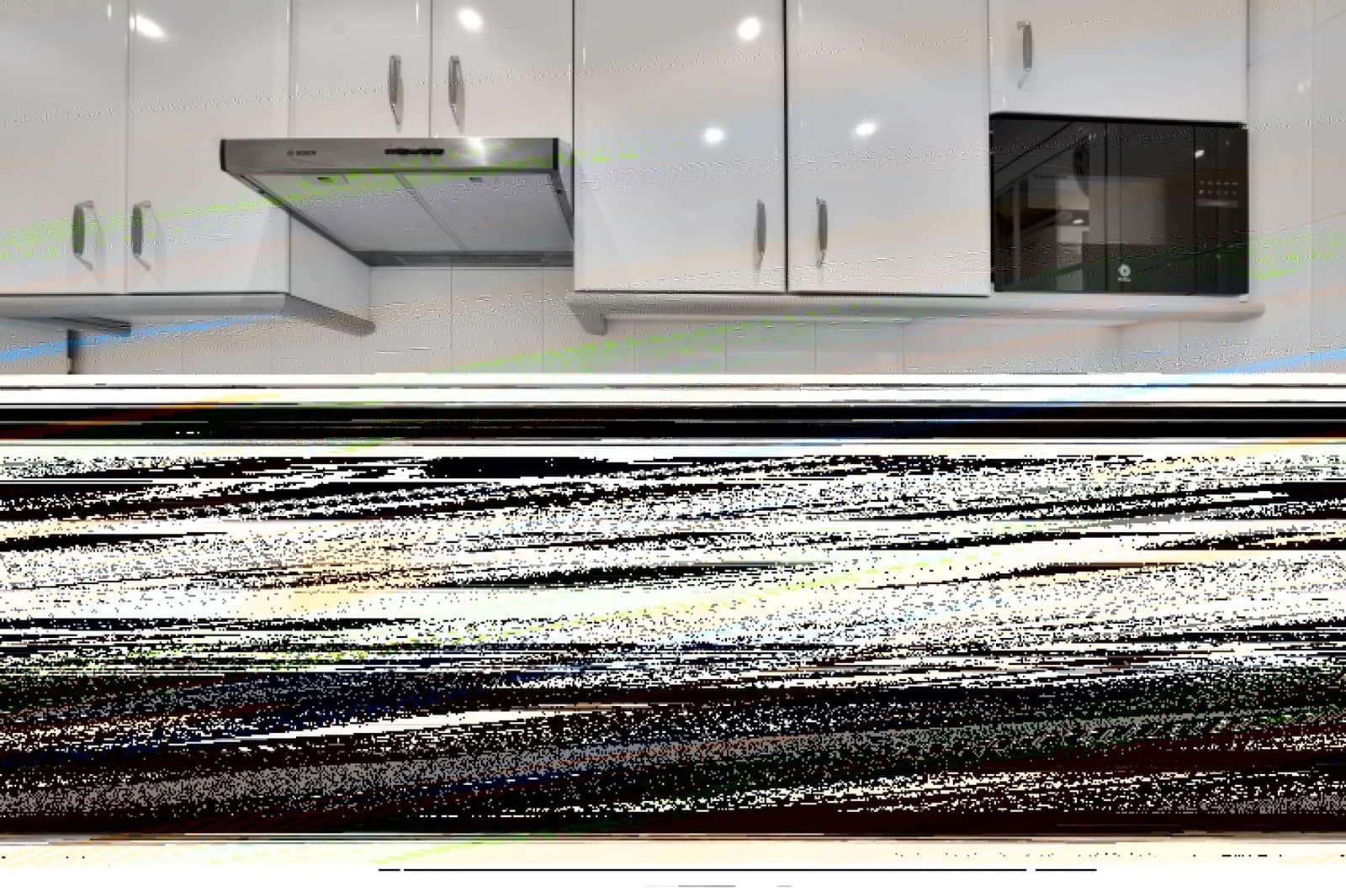 2 quarto Apartamento para venda em Nueva Andalucia com piscina - 472 000 € (Ref: 9414305)