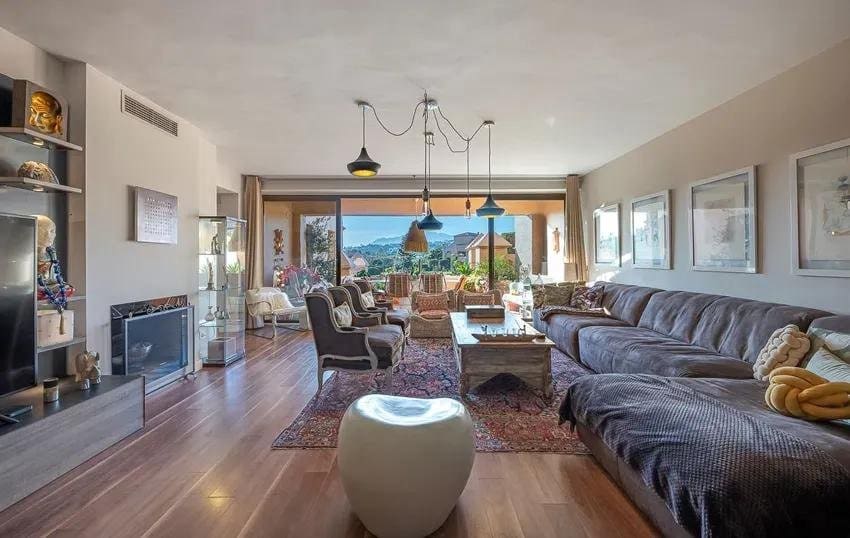 3 soverom Leilighet til salgs i New Golden Mile med svømmebasseng - € 835 000 (Ref: 9414306)