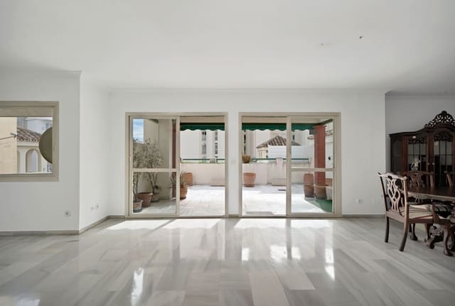 4 camera da letto Attico in vendita in Marbella - 779.500 € (Rif: 9419613)