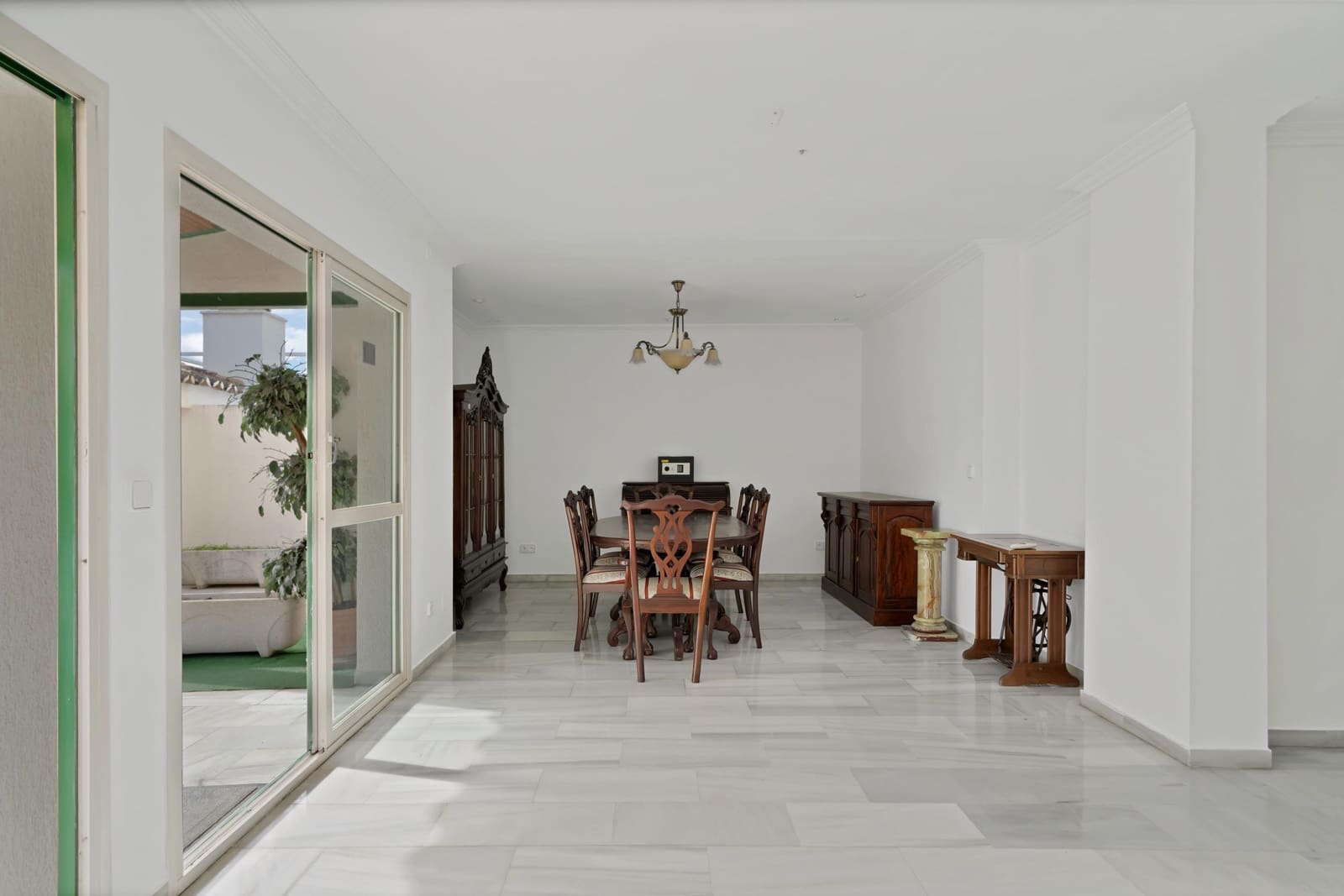 4 soverom Penthouse til salgs i Marbella - € 779 500 (Ref: 9419613)