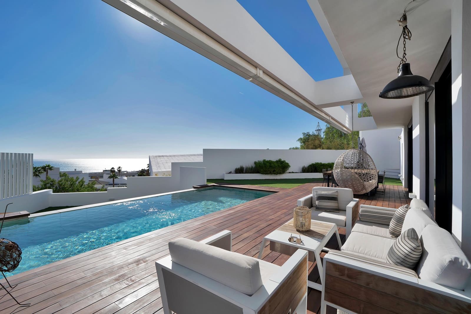 6 Zimmer Villa zu verkaufen in Malaga Stadt mit Pool - 1.870.000 € (Ref: 9422306)