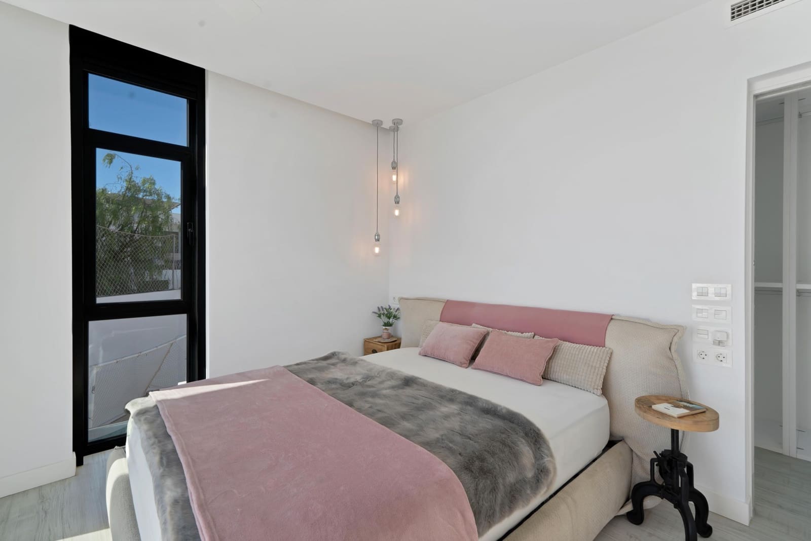 6 Zimmer Villa zu verkaufen in Malaga Stadt mit Pool - 1.870.000 € (Ref: 9422306)