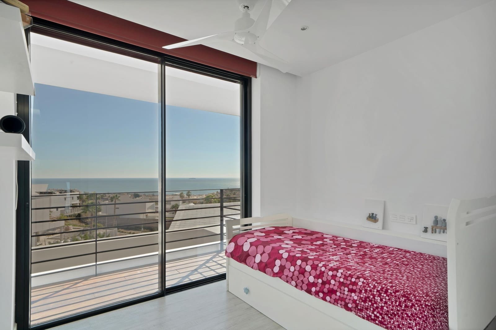 6 Zimmer Villa zu verkaufen in Malaga Stadt mit Pool - 1.870.000 € (Ref: 9422306)