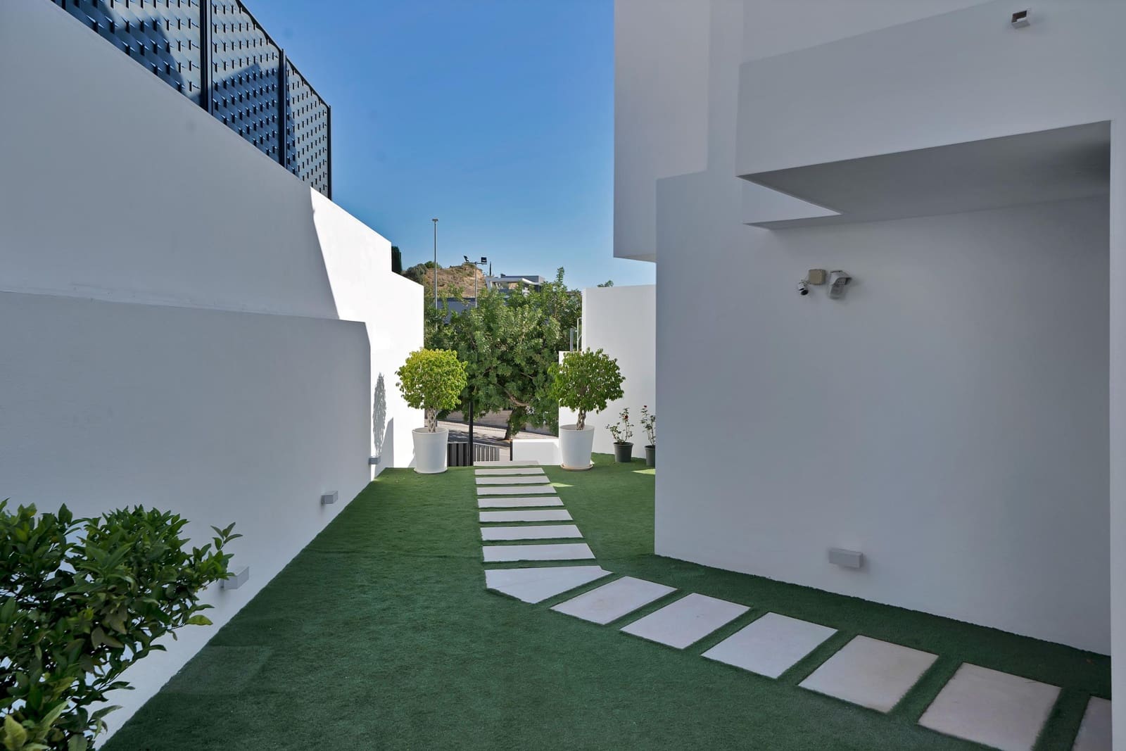 6 Zimmer Villa zu verkaufen in Malaga Stadt mit Pool - 1.870.000 € (Ref: 9422306)