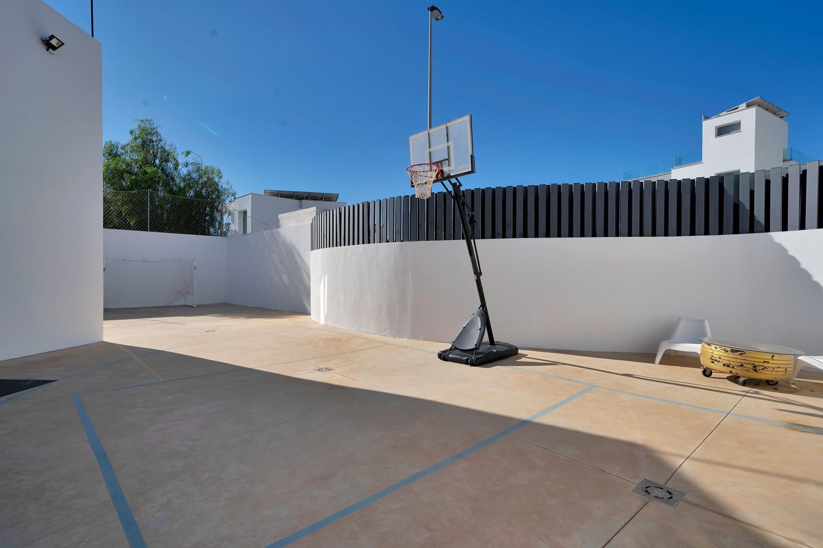 6 Zimmer Villa zu verkaufen in Malaga Stadt mit Pool - 1.870.000 € (Ref: 9422306)