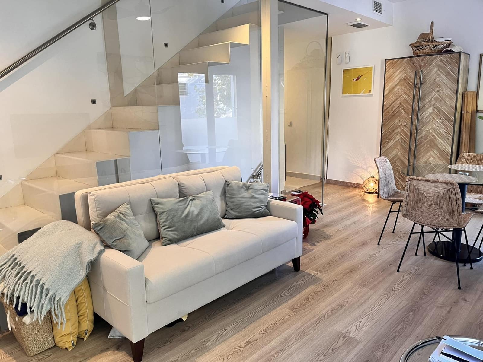 1 bedroom Penthouse for sale in Marbella - € 415,000 (Ref: 9436107)