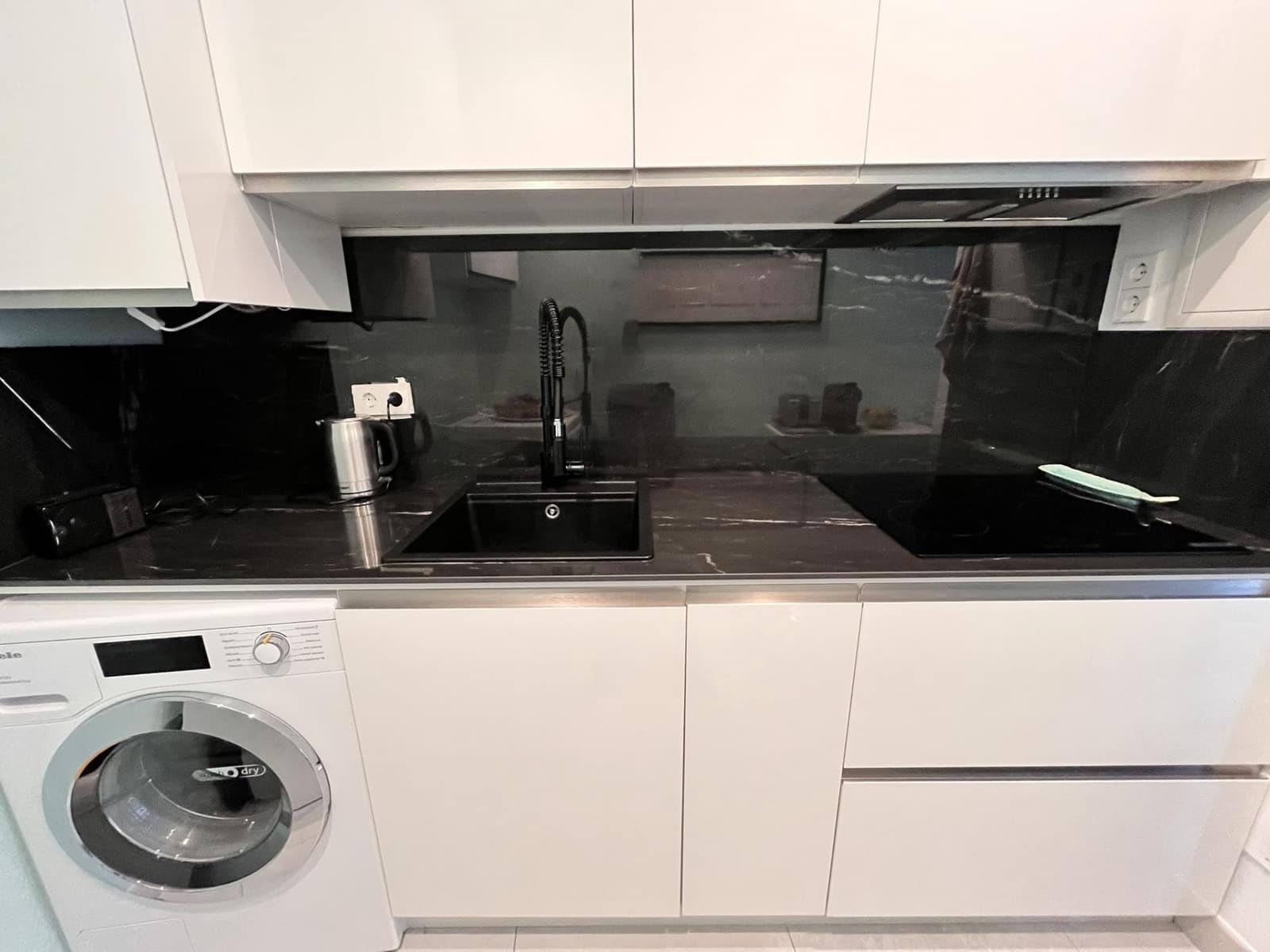 1 slaapkamer Penthouse te koop in Marbella - € 398.000 (Ref: 9436107)