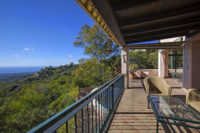 Chalet de 5 habitaciones en La Mairena, Ojen en venta con piscina - 1.450.000 € (Ref: 9436108)