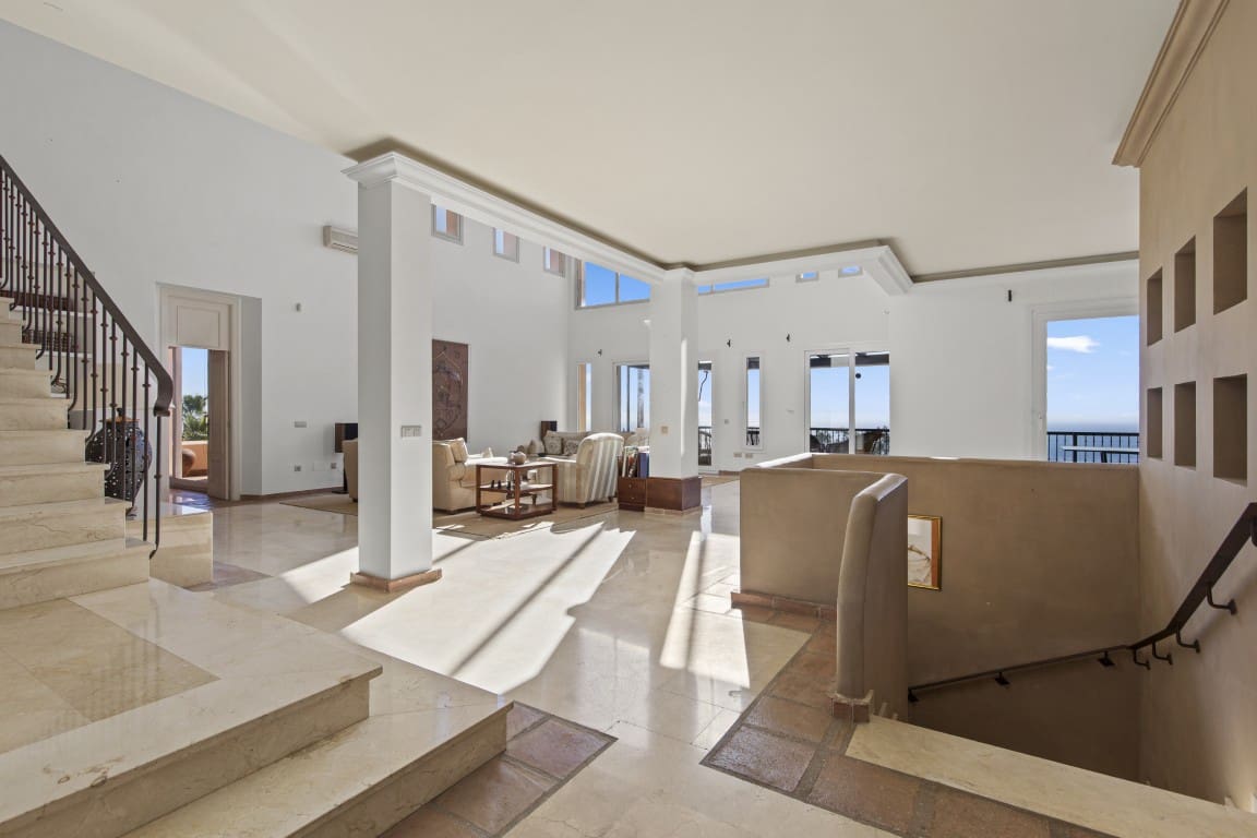 Chalet de 5 habitaciones en La Mairena en venta con piscina - 1.450.000 € (Ref: 9436108)