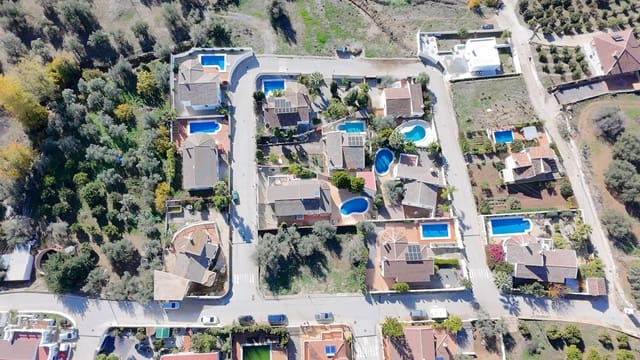 Tontti myytävänä paikassa Periana - 66 000 € (Ref: 9438147)