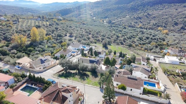 Terrain à Bâtir à vendre à Periana - 66 000 € (Ref: 9438147)