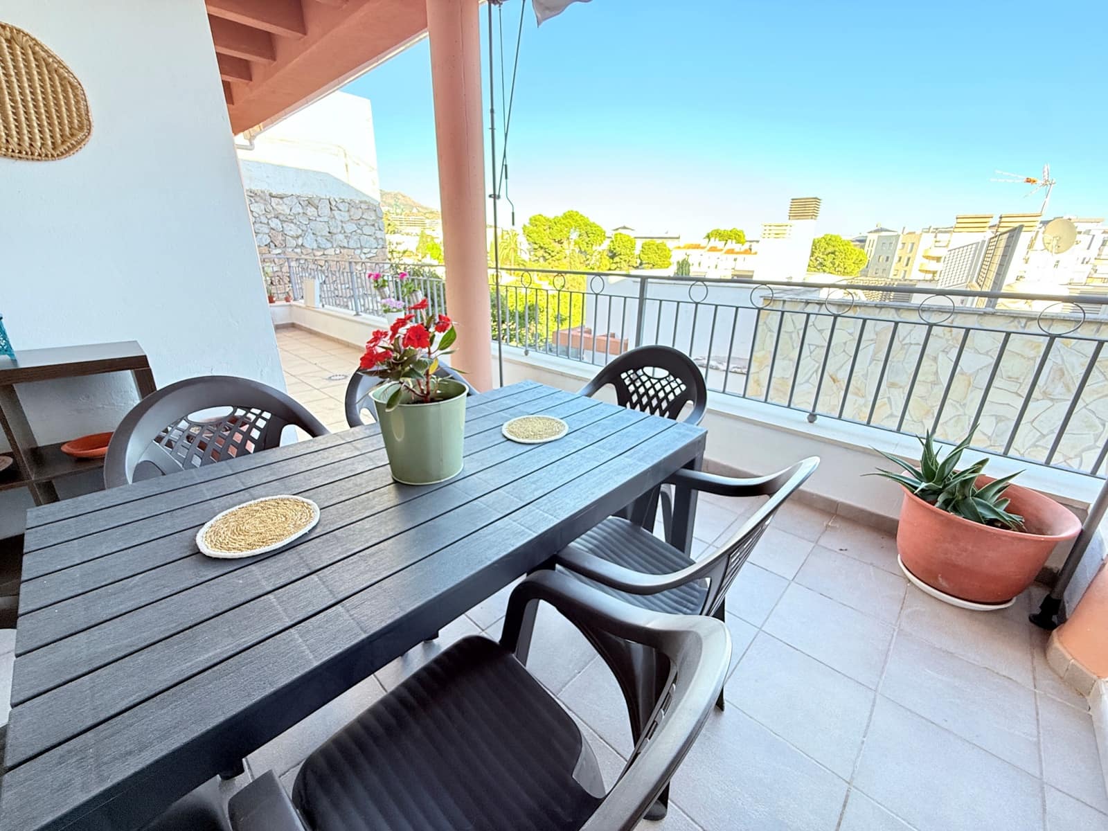 3 bedroom Terraced Villa for sale in Fuengirola with pool - € 495,000 (Ref: 9440257)