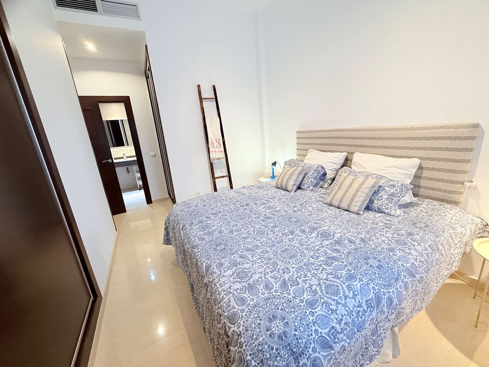 3 bedroom Terraced Villa for sale in Fuengirola with pool - € 495,000 (Ref: 9440257)