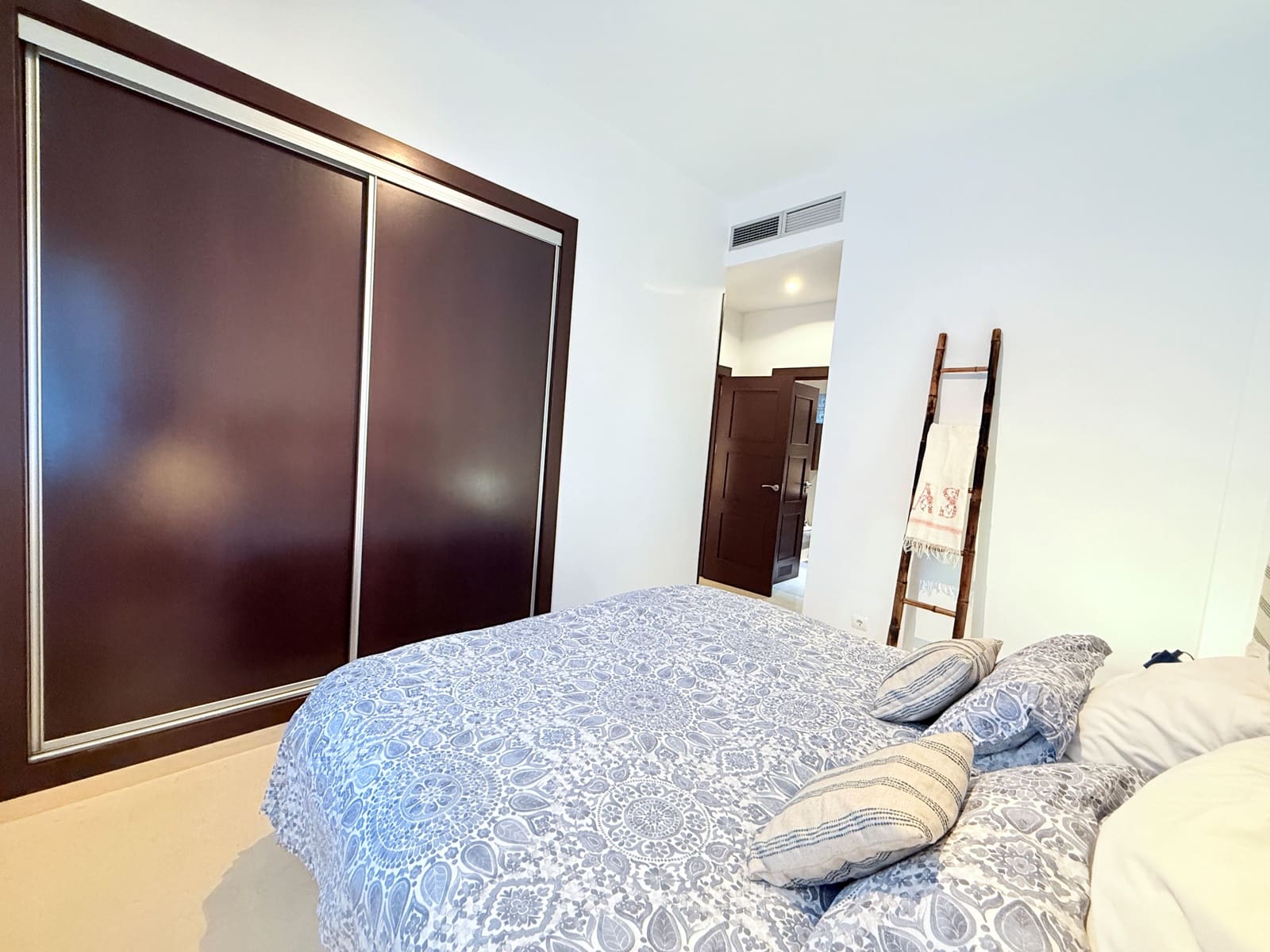 3 bedroom Terraced Villa for sale in Fuengirola with pool - € 495,000 (Ref: 9440257)