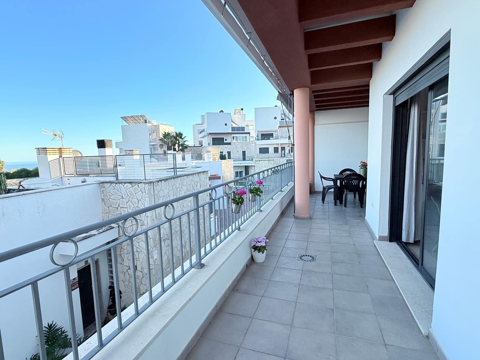 Adosado de 3 habitaciones en Fuengirola en venta con piscina - 495.000 € (Ref: 9440257)